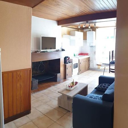 Appartement Plein Sud Au Rdc Avec Terrasse Et Parking Bagneres-de-Bigorre Luaran gambar