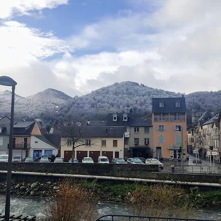 Appartement Plein Sud Au Rdc Avec Terrasse Et Parking Bagneres-de-Bigorre Luaran gambar
